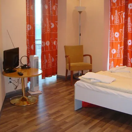Hotel M68 2*
