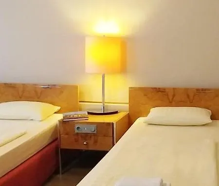 M68 Hotel 2*
